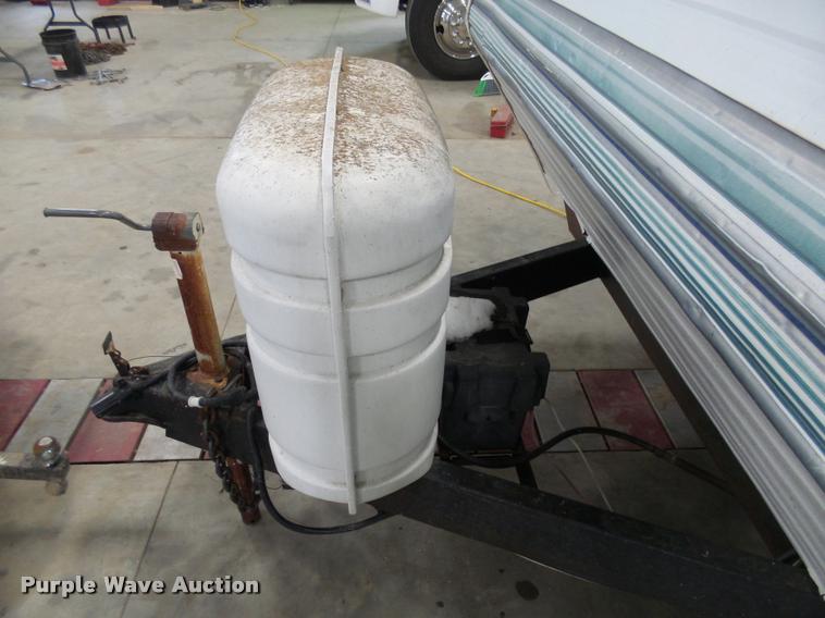 image for item DH9554 1992 Starcraft 8X35 camper