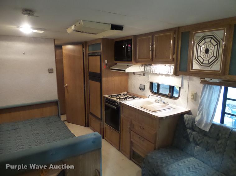 image for item DH9554 1992 Starcraft 8X35 camper