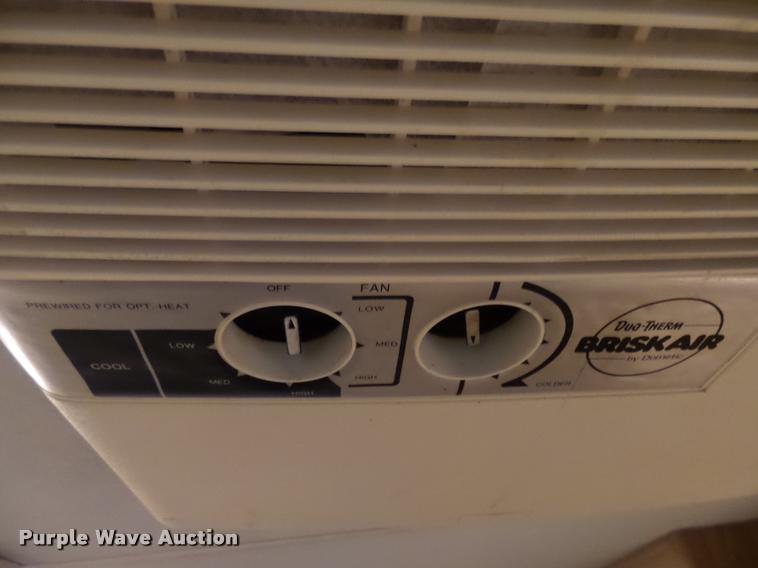 image for item DH9554 1992 Starcraft 8X35 camper