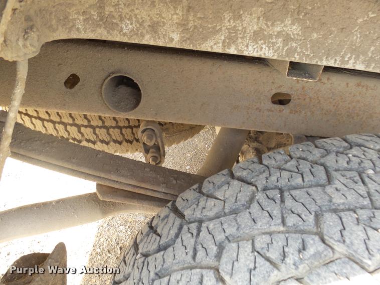 image for item DH9612 2000 Chevrolet Silverado 1500 pickup truck