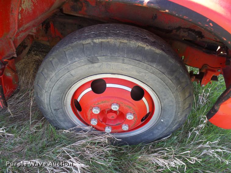 image for item DH9615 1965 Ford F600 fire truck