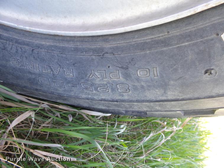 image for item DH9615 1965 Ford F600 fire truck