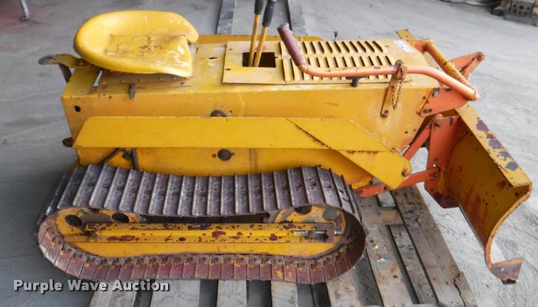 image for item DJ9089 1965 Strut Magnatrac mini dozer