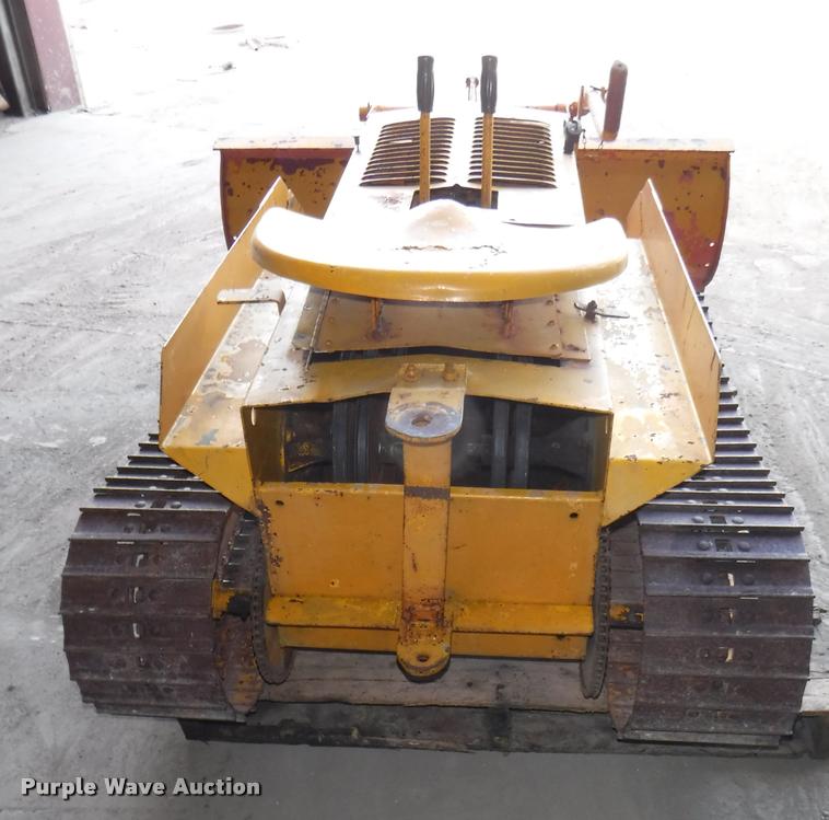 image for item DJ9089 1965 Strut Magnatrac mini dozer