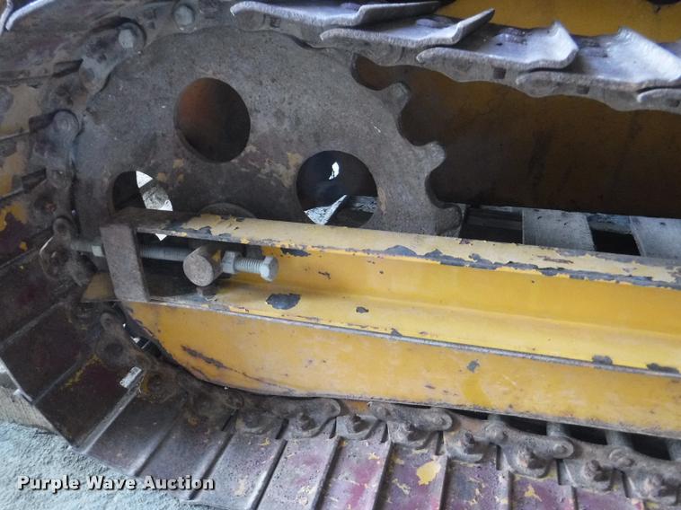 image for item DJ9089 1965 Strut Magnatrac mini dozer
