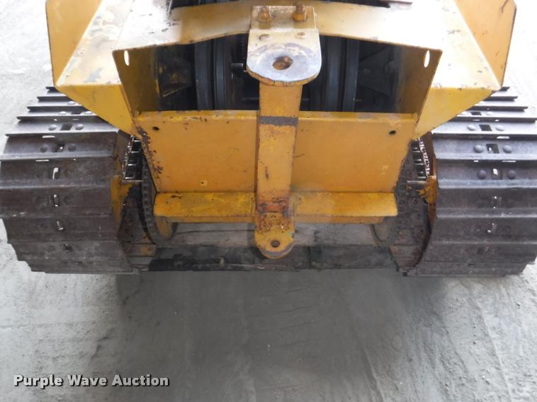 image for item DJ9089 1965 Strut Magnatrac mini dozer