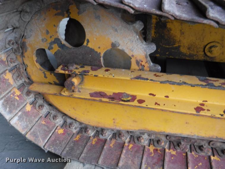 image for item DJ9089 1965 Strut Magnatrac mini dozer