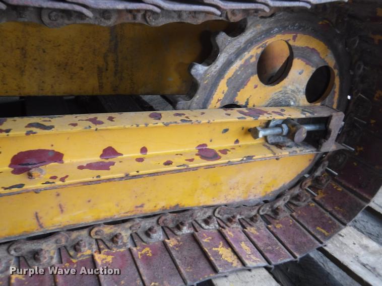 image for item DJ9089 1965 Strut Magnatrac mini dozer