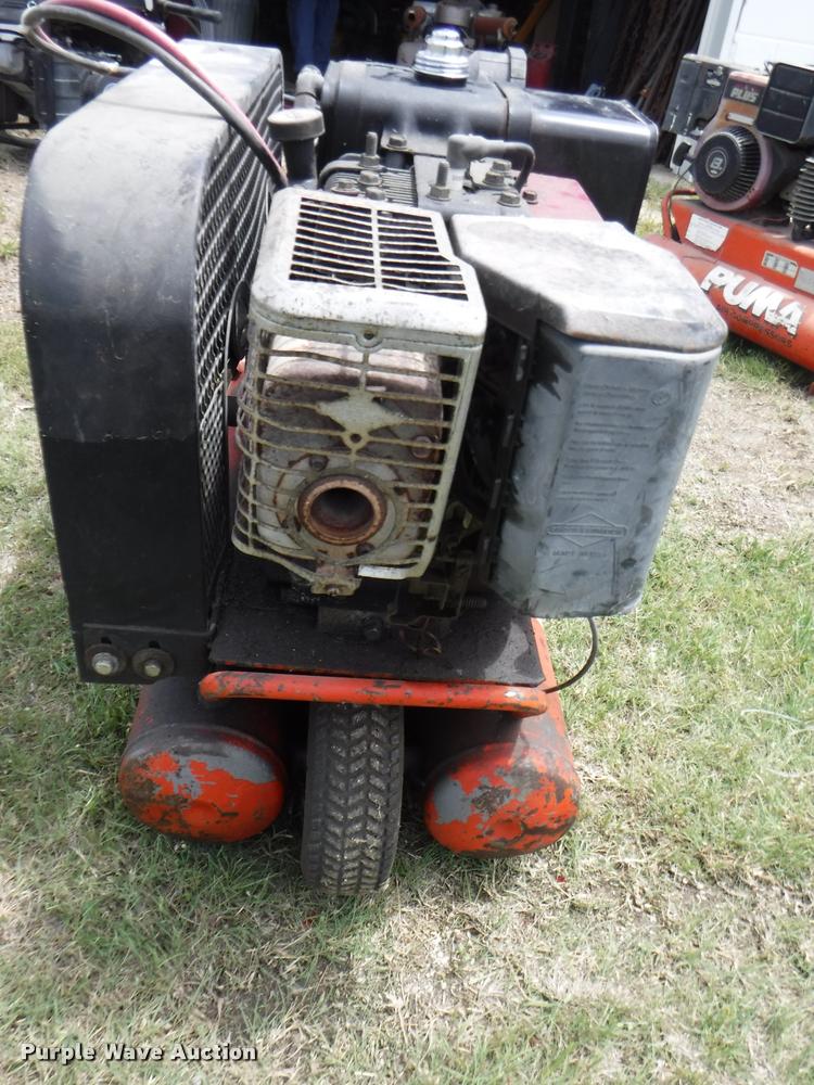 image for item DJ9193 Puma Industrial Plus air compressor