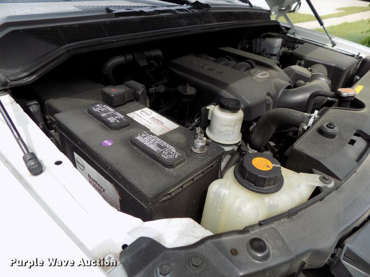 image for item DK9998 2006 Nissan Armada SE SUV