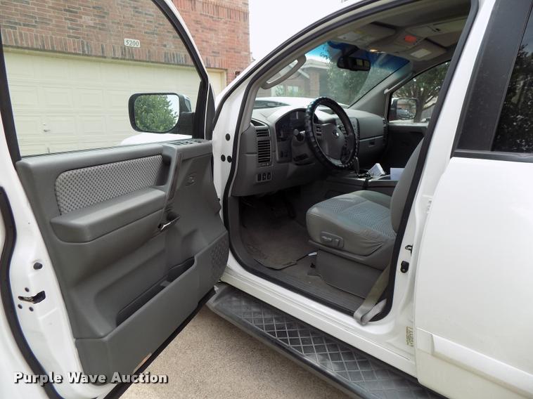 image for item DK9998 2006 Nissan Armada SE SUV