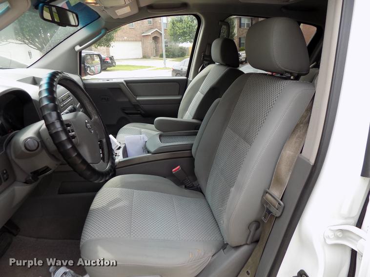 image for item DK9998 2006 Nissan Armada SE SUV