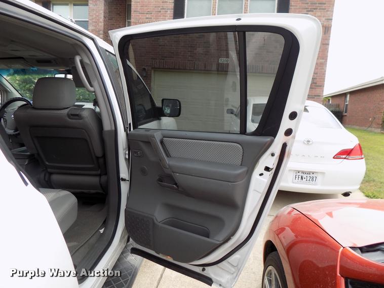 image for item DK9998 2006 Nissan Armada SE SUV