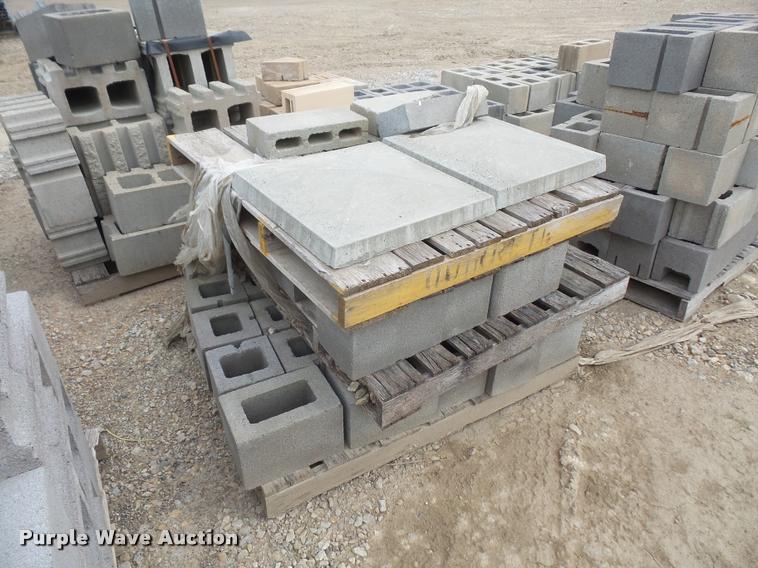 image for item DL9704 Concrete blocks