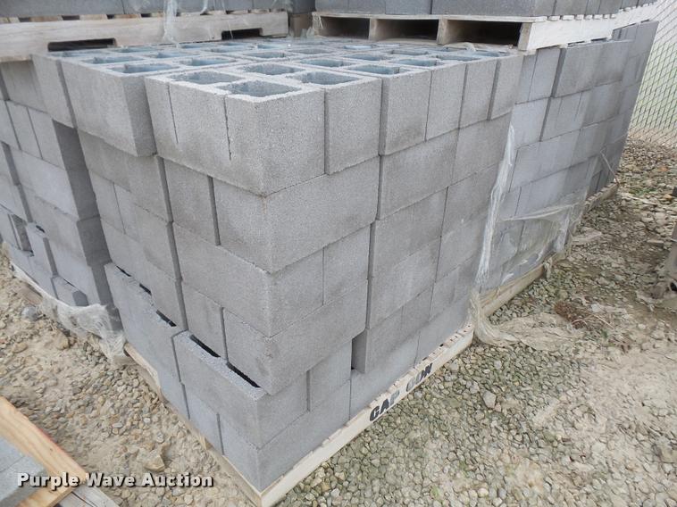 image for item DL9705 Approximately 1,280 sound dampening concrete blocks
