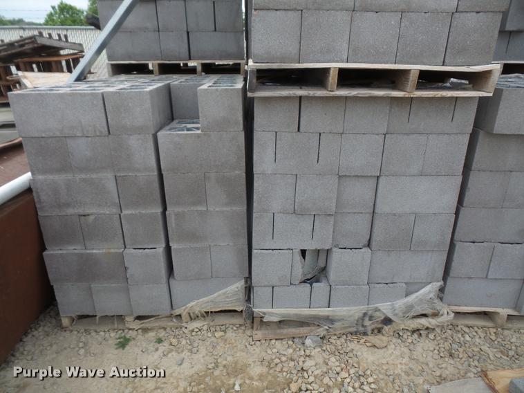 image for item DL9705 Approximately 1,280 sound dampening concrete blocks