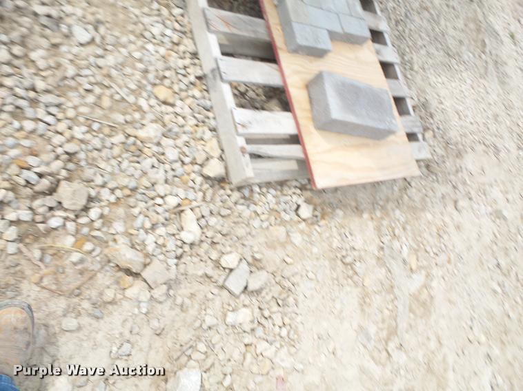 image for item DL9705 Approximately 1,280 sound dampening concrete blocks