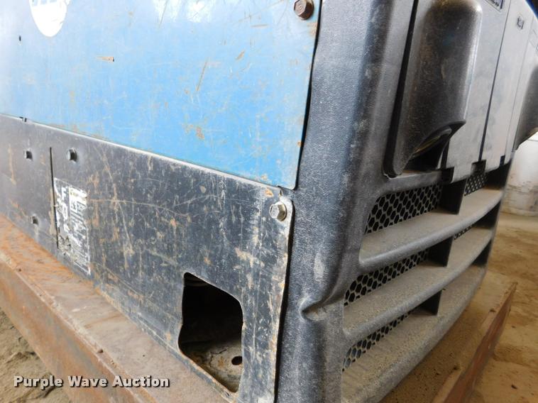 image for item DL9707 Miller Bobcat 225 welder