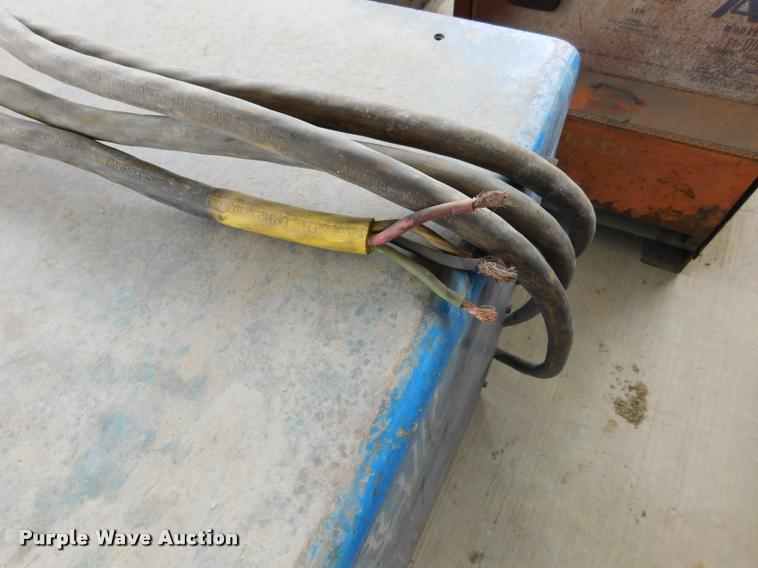 image for item DL9711 Miller Deltaweld 650 DC arc welder