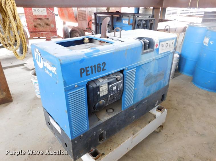 image for item DL9717 Miller Bobcat 225 welder