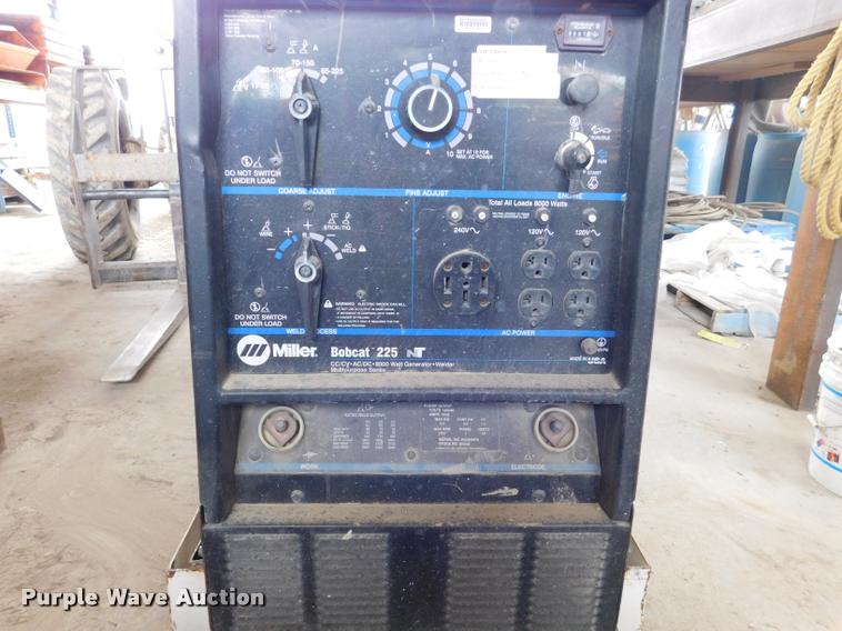 image for item DL9717 Miller Bobcat 225 welder