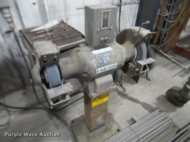 image for item DL9719 Baldor pedestal grinder