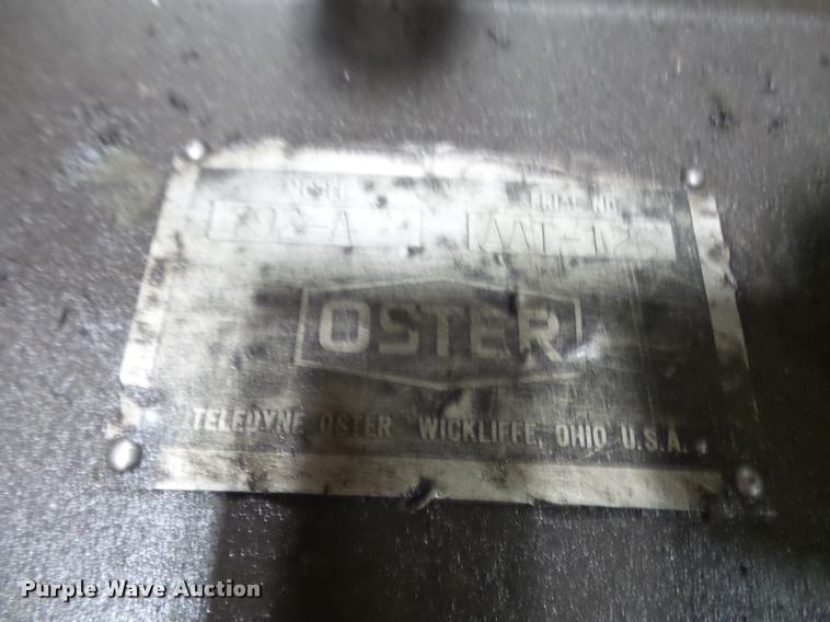 image for item DL9722 Oster 792-A threading machine