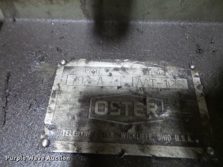 image for item DL9722 Oster 792-A threading machine