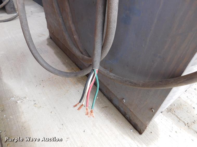 image for item DL9728 (3) welders