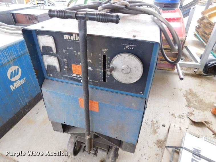 image for item DL9728 (3) welders