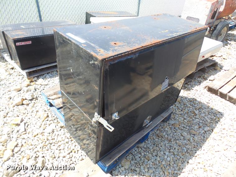 image for item DL9742 (5) toolboxes