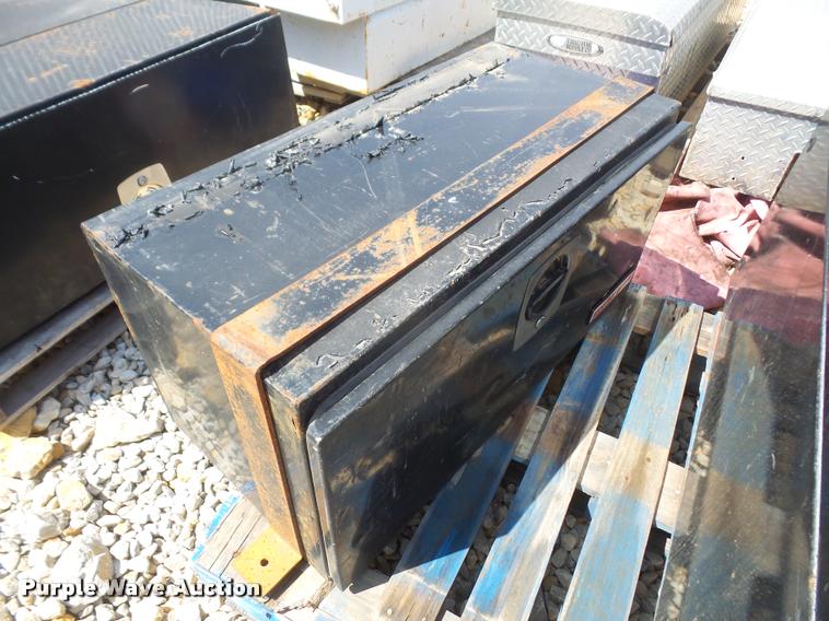 image for item DL9742 (5) toolboxes