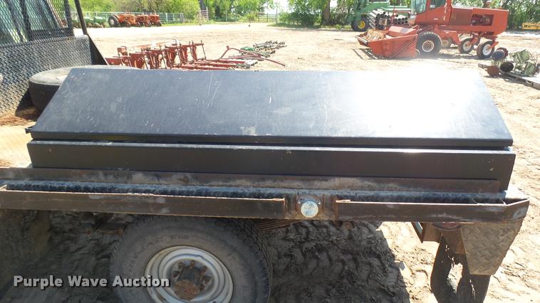 image for item DM9651 1988 Ford F250 HD SuperCab flatbed pickup truck