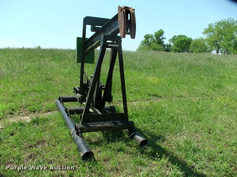 Curtis Pump oilfield pump jack in Parsons, KS Item DP9409 sold