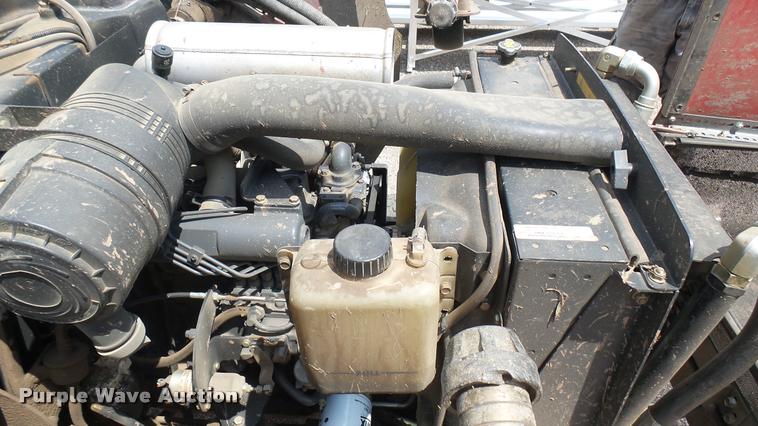 image for item DQ9083 Toro Groundsmaster 4000D ZTR lawn mower