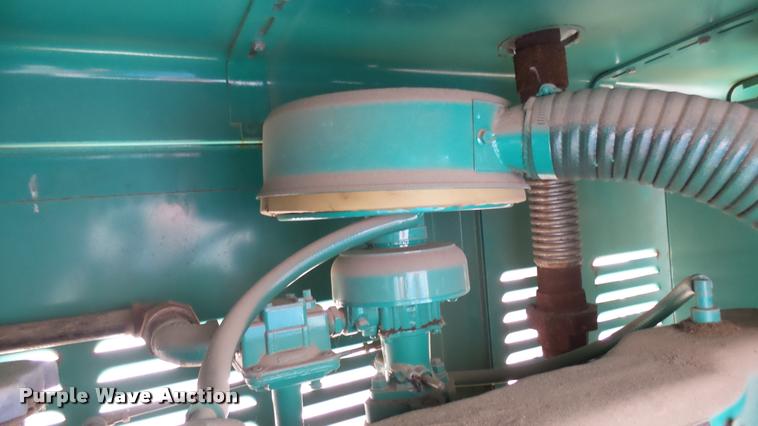 image for item DQ9089 Onan 35EK generator