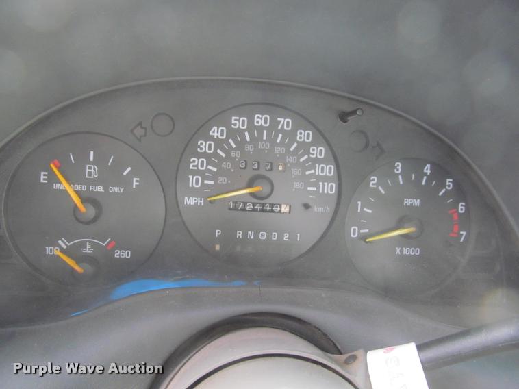 image for item J2565 2000 Chevrolet Lumina