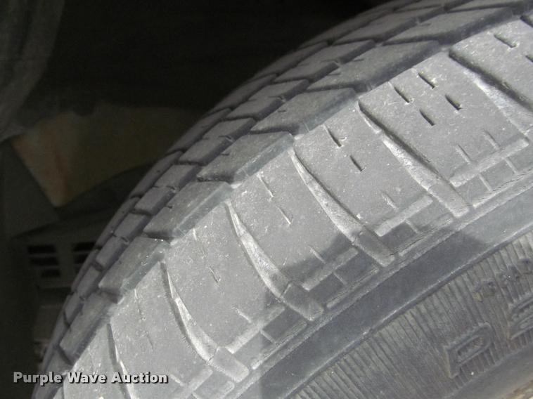 image for item J2565 2000 Chevrolet Lumina