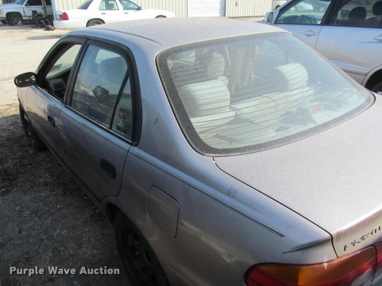 image for item J2573 2000 Chevrolet Prizm