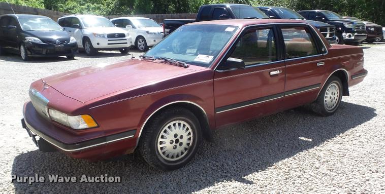 image for item K7646 1991 Buick Century