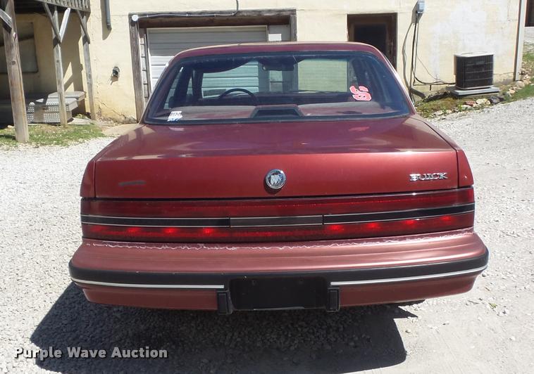 image for item K7646 1991 Buick Century