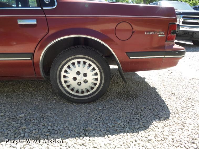image for item K7646 1991 Buick Century