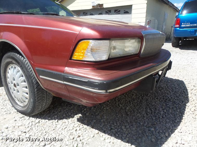 image for item K7646 1991 Buick Century
