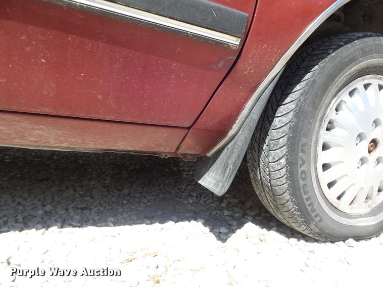 image for item K7646 1991 Buick Century