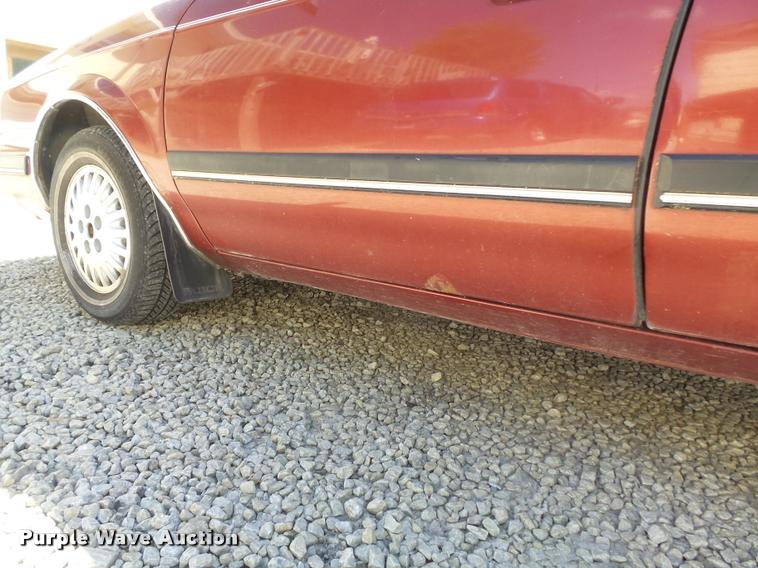 image for item K7646 1991 Buick Century