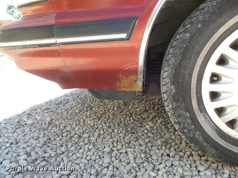 image for item K7646 1991 Buick Century