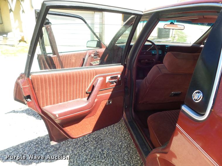 image for item K7646 1991 Buick Century