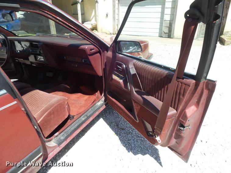 image for item K7646 1991 Buick Century