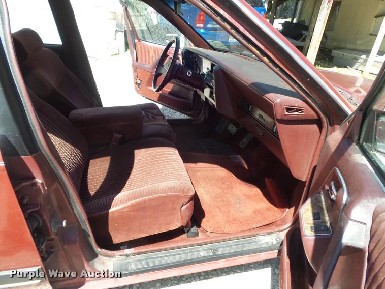 image for item K7646 1991 Buick Century