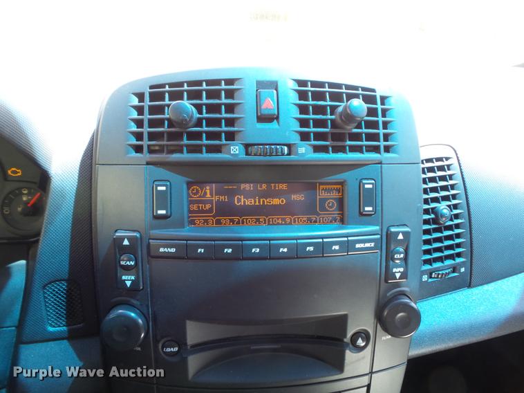 image for item K7647 2004 Cadillac SRX SUV